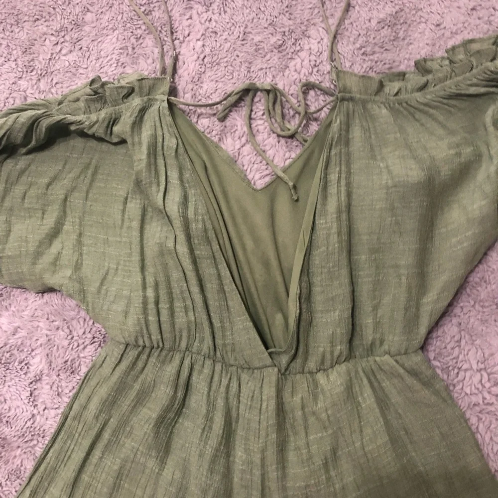 Green Ruffle Romper - Picture 2 of 4